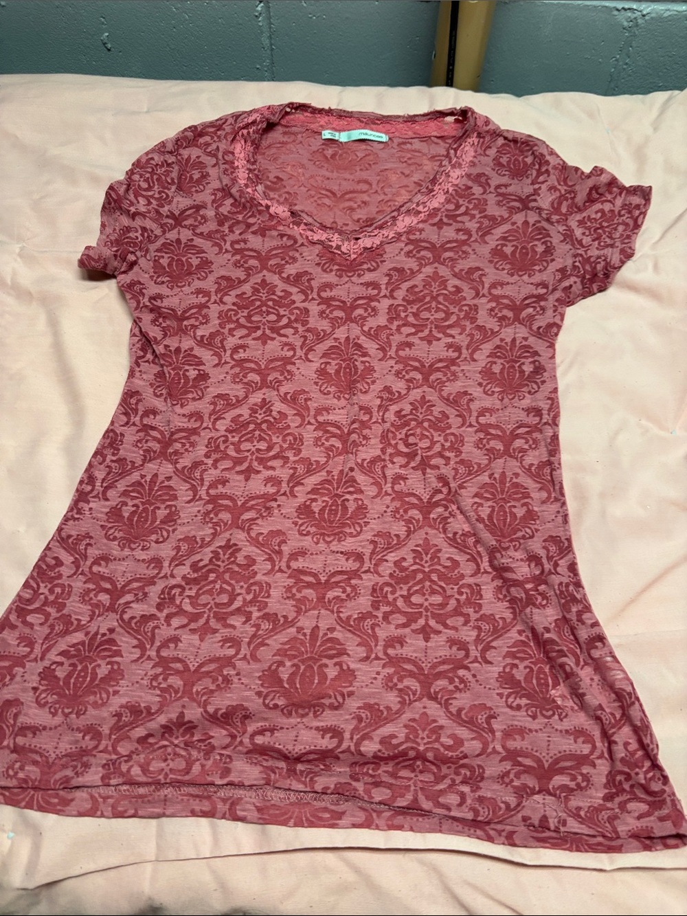 Maurices Rose Damask V-Neck Short Sleeve Tee